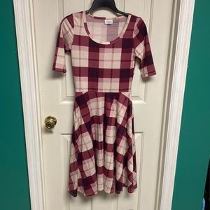 NWOT LulaRoe Nicole size Xs